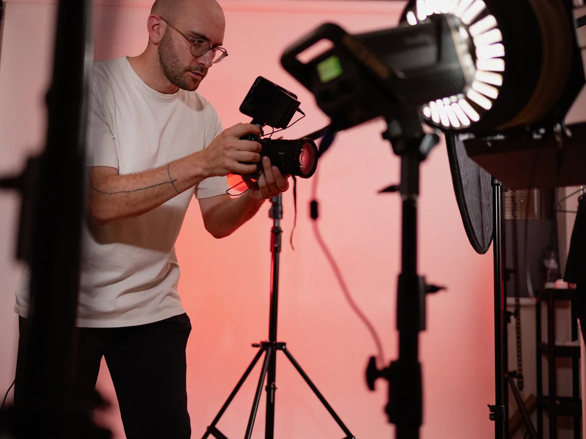 Štěpán Kanhäuser při natáčení social contentu